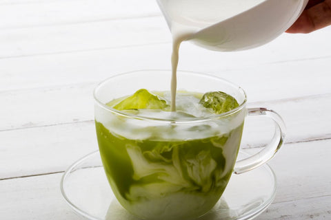 Hot vs Cold Matcha - A Quick Brewing Guide
